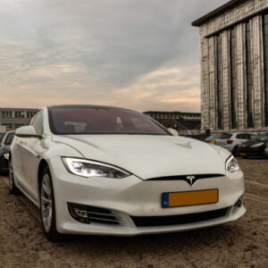 Tesla rijden - Afbeelding 1
