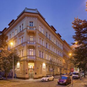 3 daagse stedentrip naar Mamaison Residence Belgicka in praag, tsjechie - Afbeelding 1